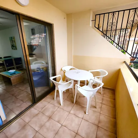 아파트 Castle Harbour 1 Bedroom Pool View C112 로스크리스티아노스