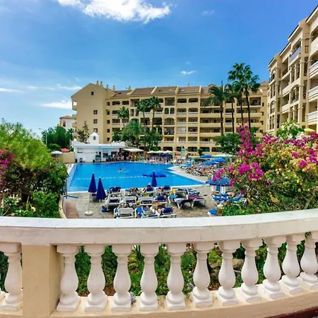 Castle Harbour 1 Bedroom Pool View C112 Апартаменты